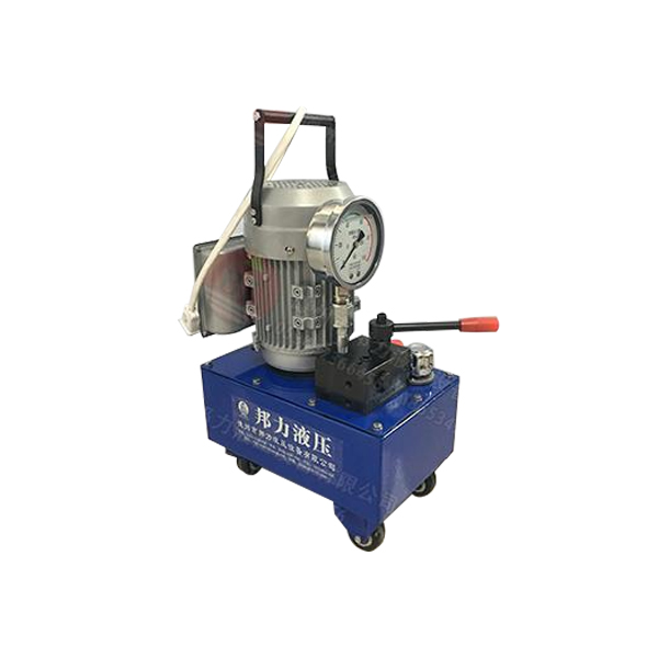 �������ߌ��� DBD0.7L����ʽҺ��վ 70Mpa늄�(d��ng)Һ����վ